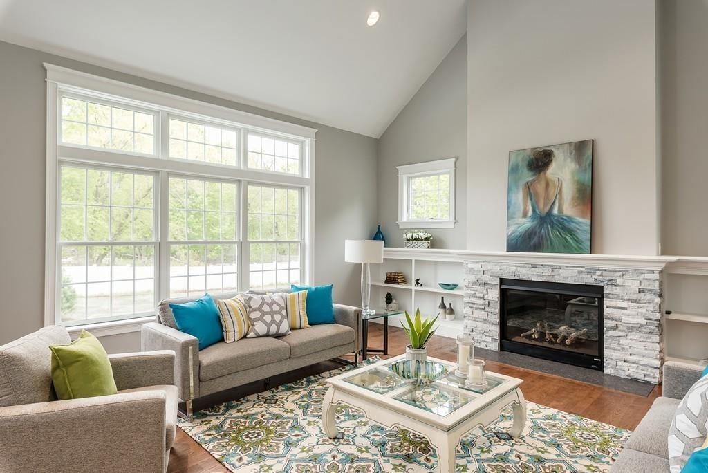 65 Solomon Pierce Road Lexington, MA 02420 - Photo 6 of 38