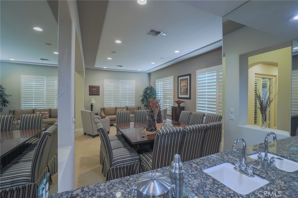 17 Bellisimo Court Rancho Mirage, CA 92270 - Photo 17 of 42 View of family room from coffee bar