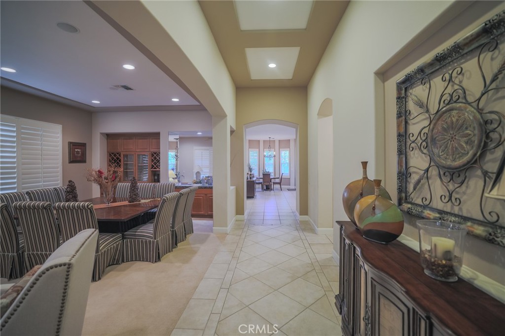 17 Bellisimo Court Rancho Mirage, CA 92270 - Photo 24 of 42 Vew of home from the front door enrty