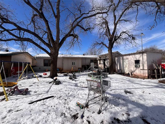 $140,000 | 513 Scott Street, Tye, TX 79563