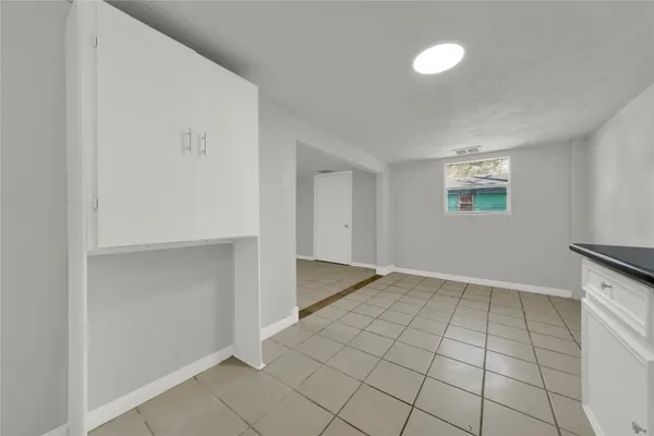 $425,000 | 106 Hanover Street, Houston, TX 77012