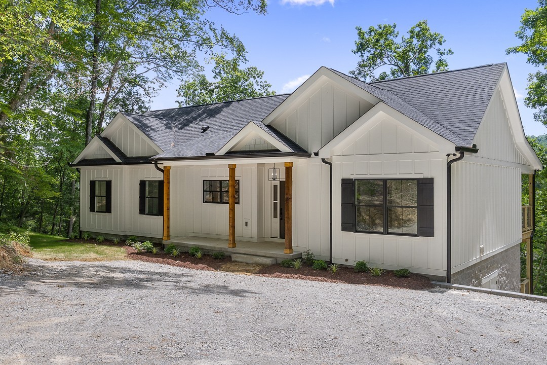 424 Ed Phifer Road Quebeck, TN 38579 - Photo 3 of 65 Gallery Image 3