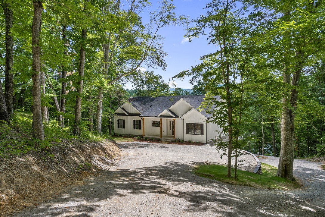424 Ed Phifer Road Quebeck, TN 38579 - Photo 8 of 65 Gallery Image 8