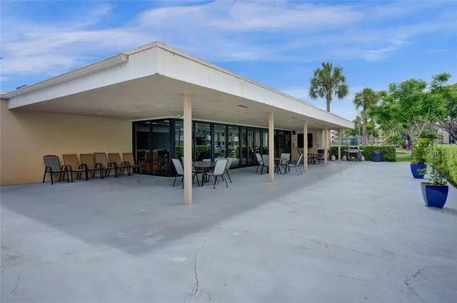 a car parked in front of a building
