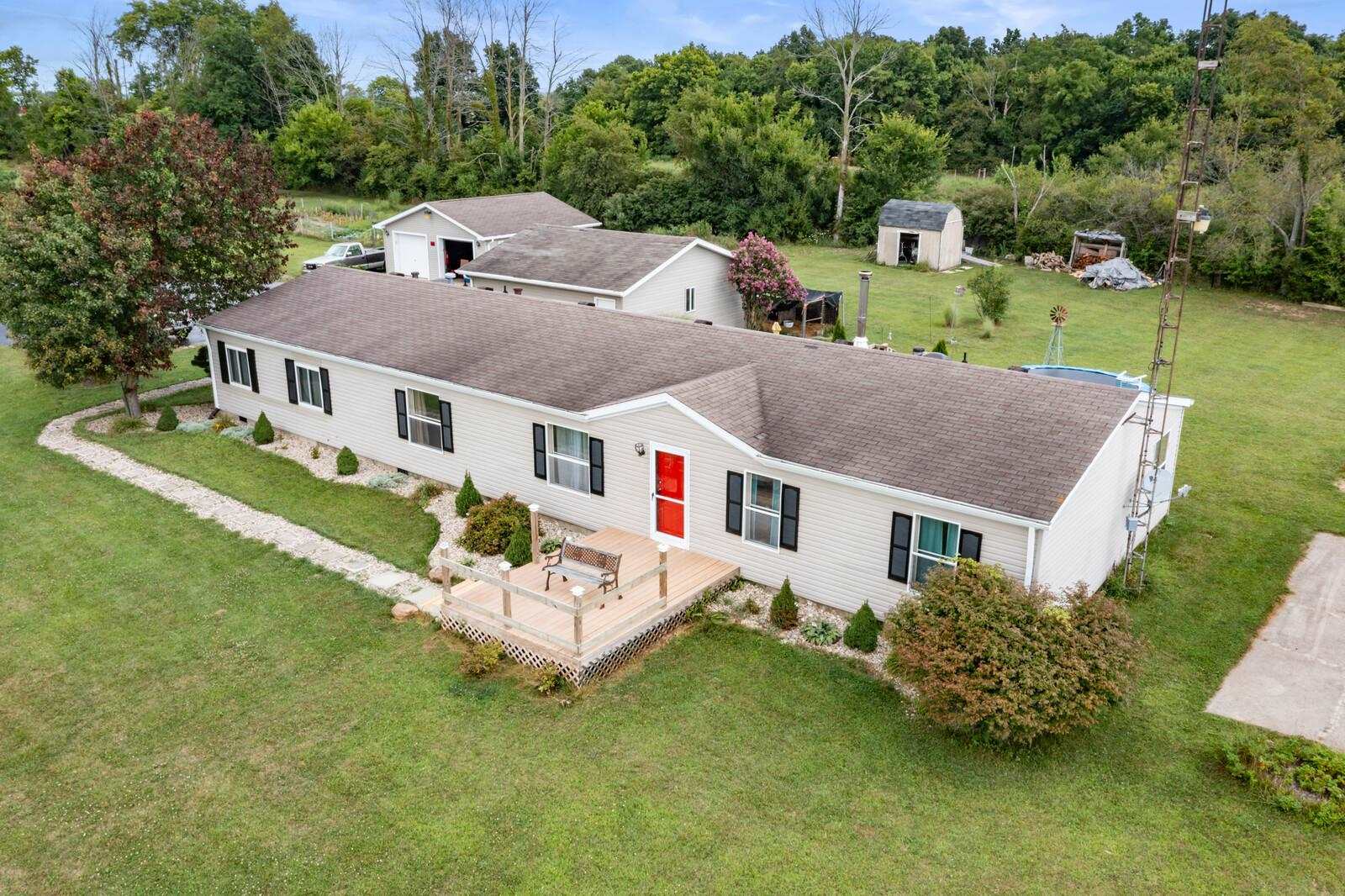 10785 Jacksonburg Road Economy, IN 47339 - Photo 4 of 24 Gallery Image 4