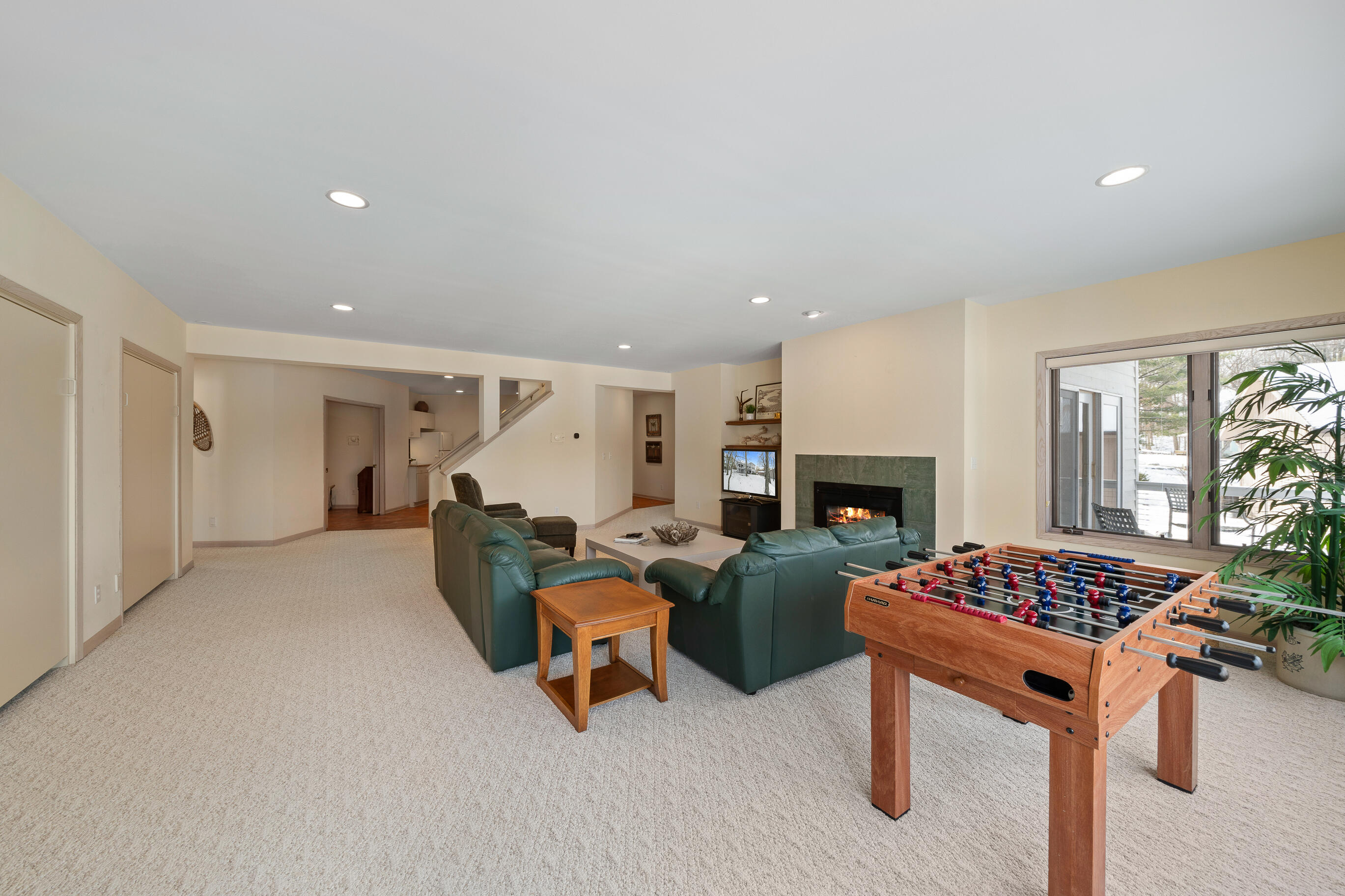 410 Deerpath West Fontana, WI 53125 - Photo 40 of 77 family 5