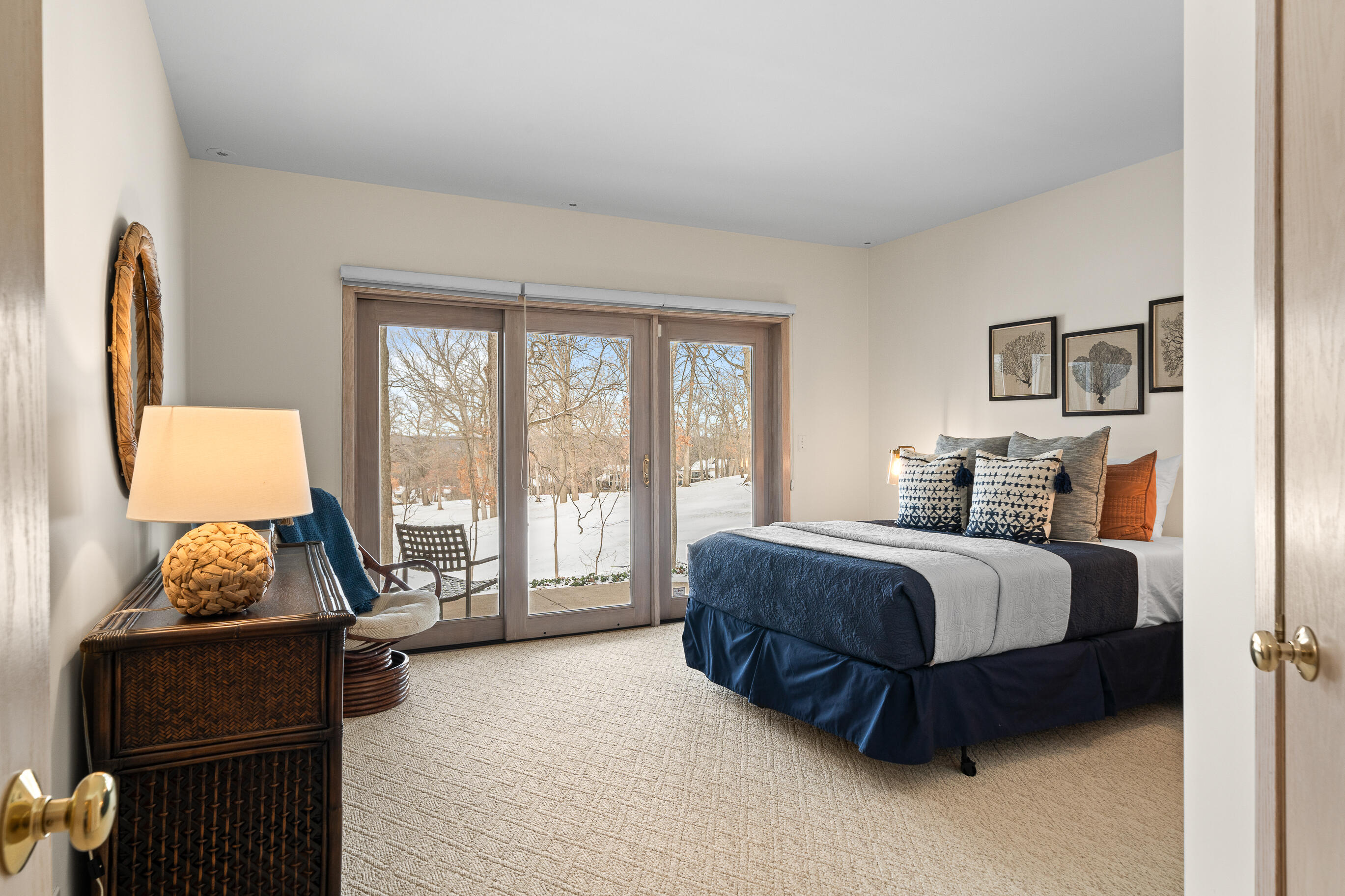 410 Deerpath West Fontana, WI 53125 - Photo 56 of 77 guest bed lower