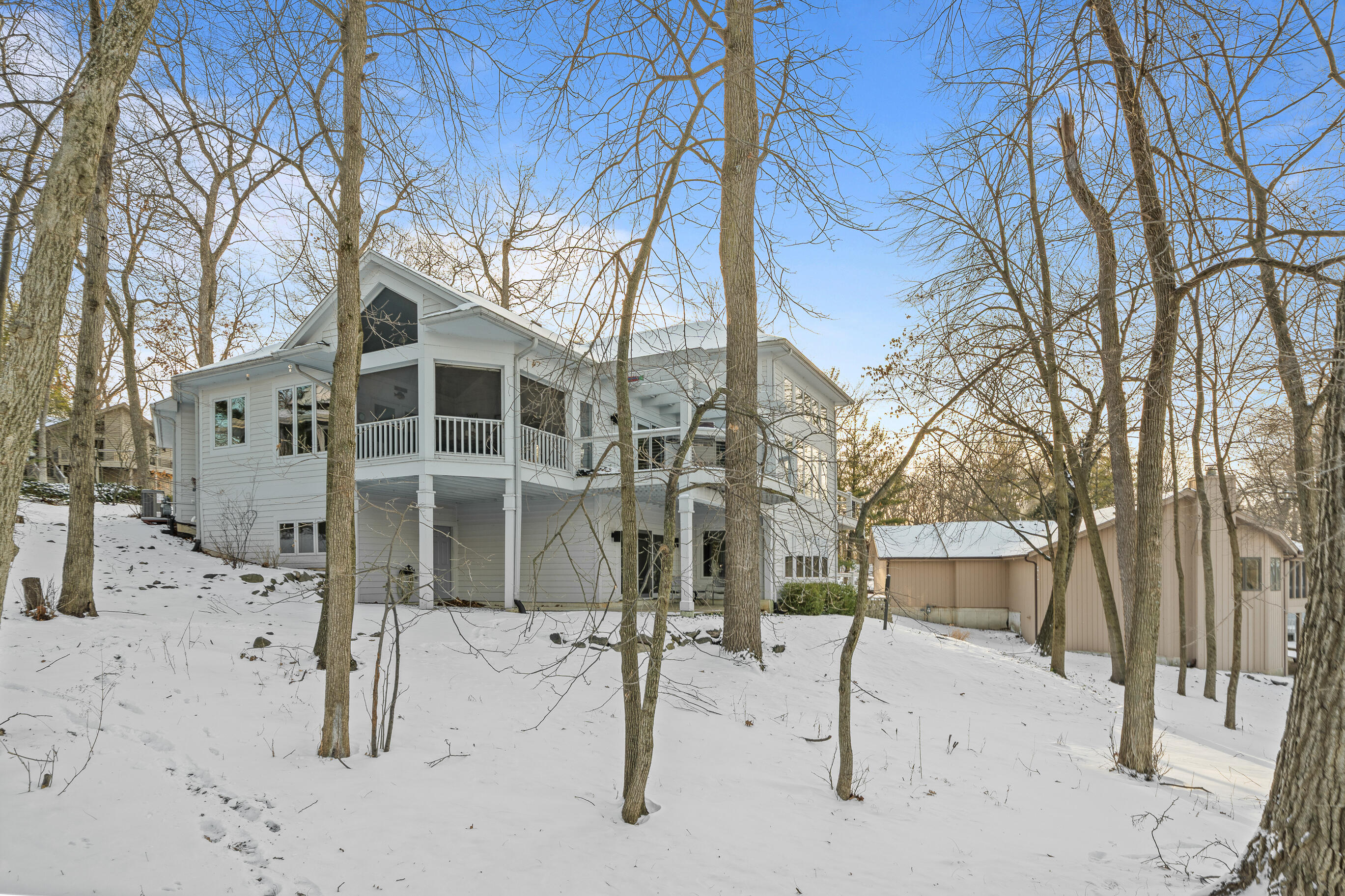 410 Deerpath West Fontana, WI 53125 - Photo 74 of 77 exterior back2