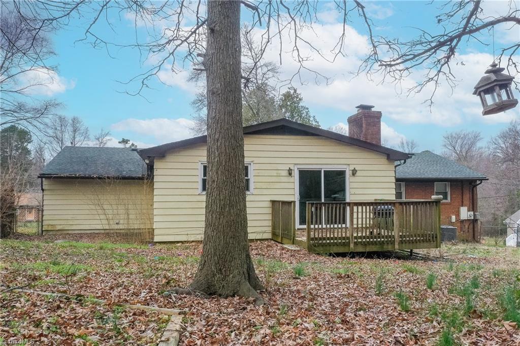 2001 Random Drive Greensboro, NC 27407 - Photo 7 of 22