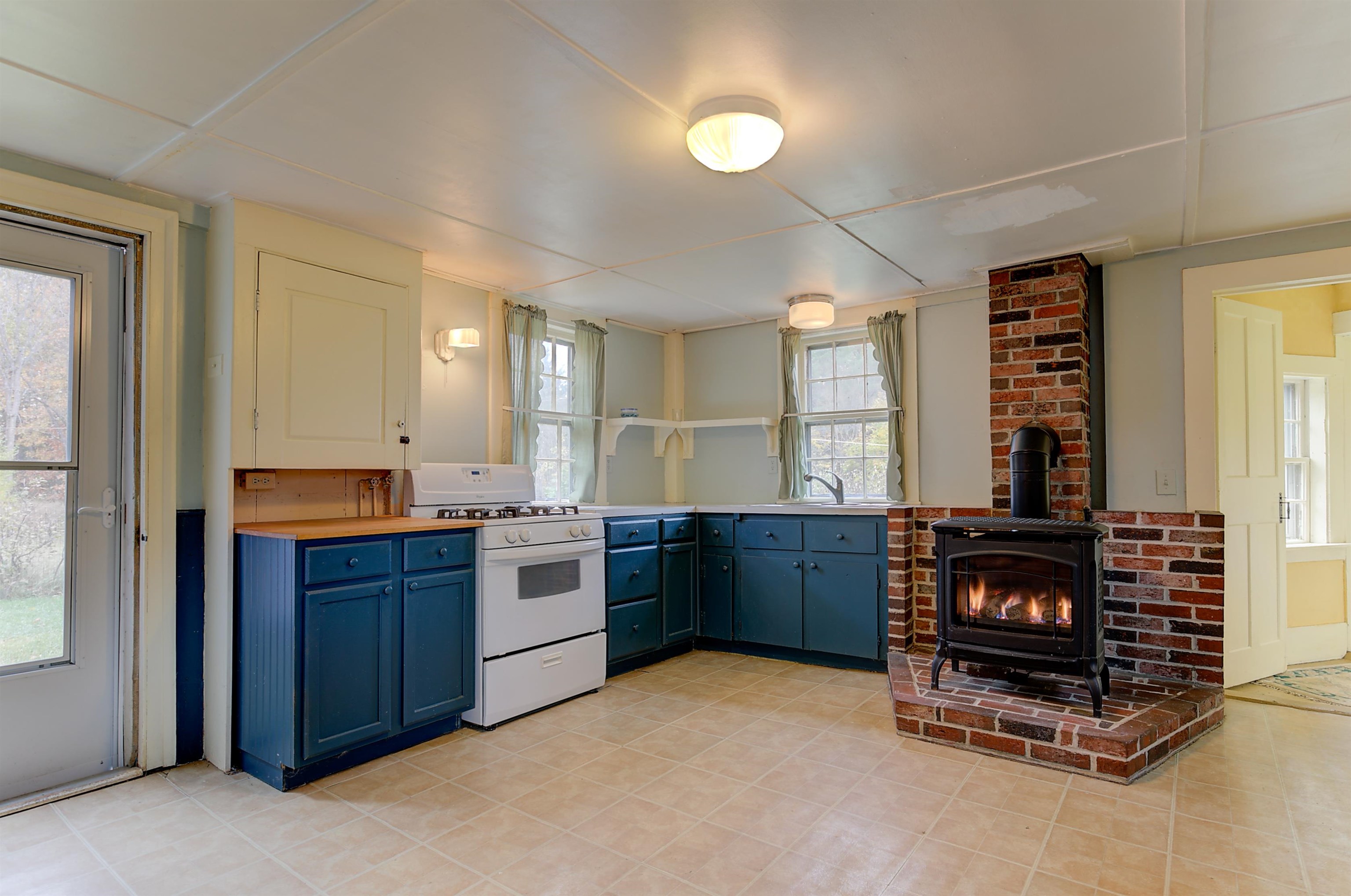 1546 Province Lake Road Effingham, NH 03882 - Photo 8 of 40 Gallery Image 8
