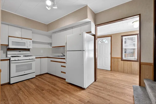 $555,000 | 38 West 43rd Street, Bayonne, NJ 07002