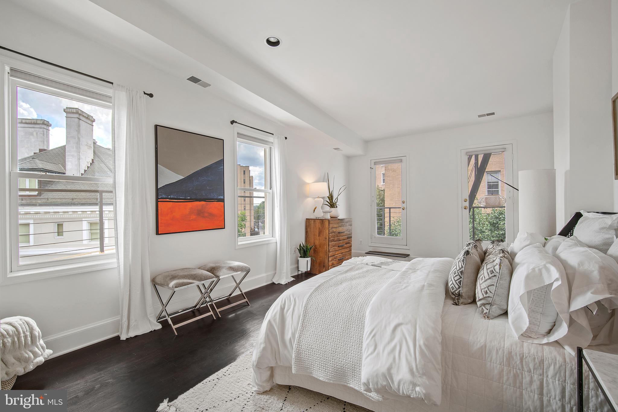 2015 Columbia Road Northwest, Unit 8 Washington, DC 20009 - Photo 13 of 27 Gallery Image 13