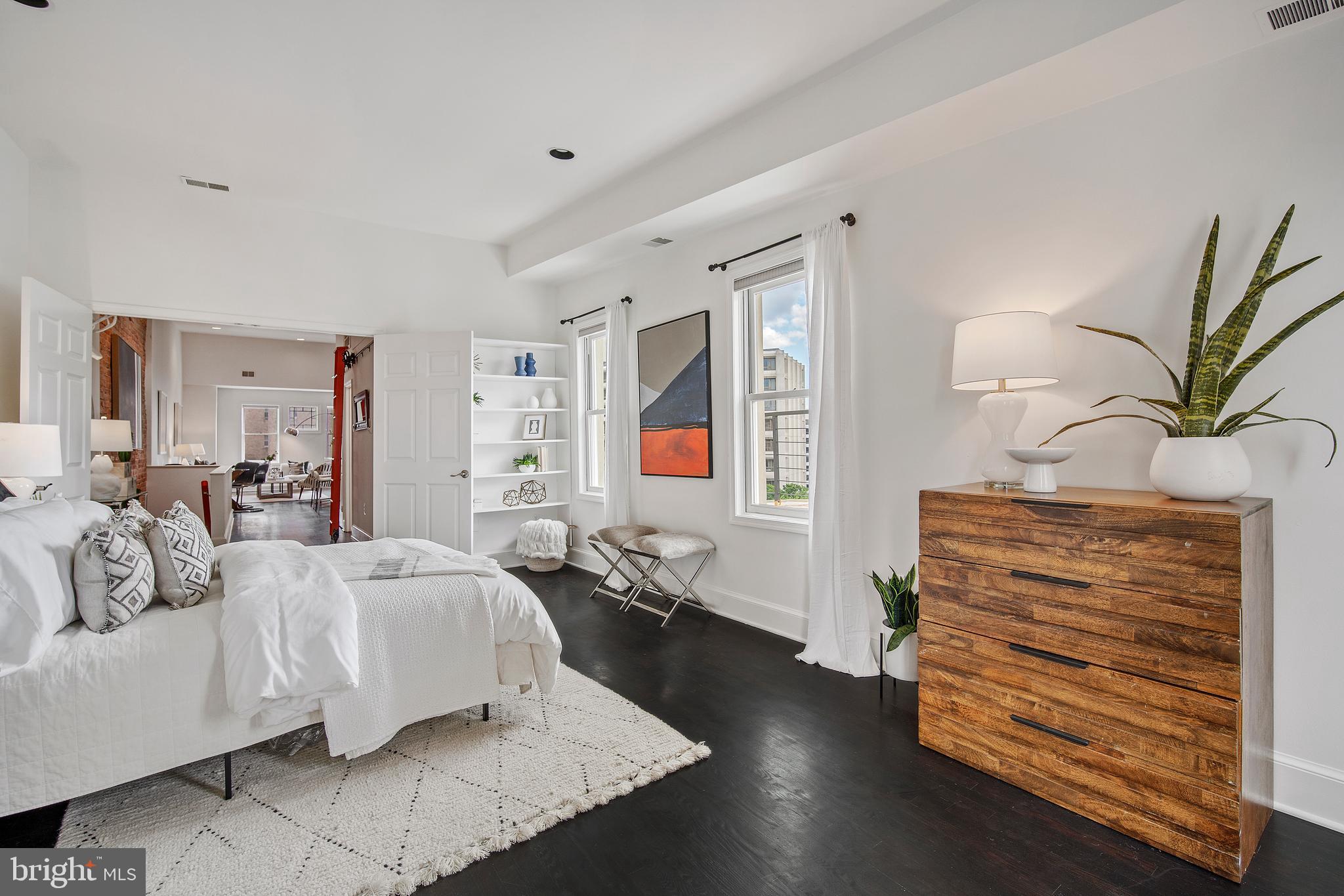 2015 Columbia Road Northwest, Unit 8 Washington, DC 20009 - Photo 17 of 27 Gallery Image 17