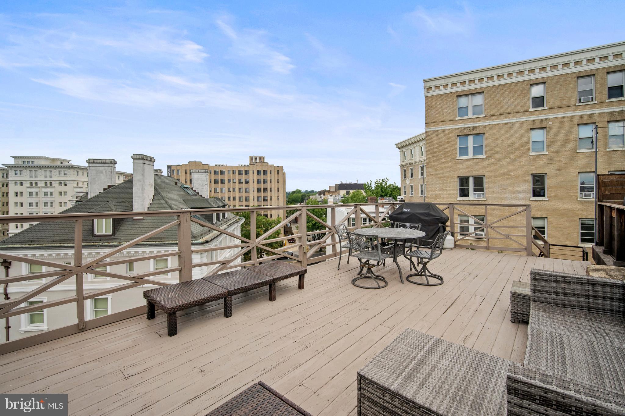 2015 Columbia Road Northwest, Unit 8 Washington, DC 20009 - Photo 19 of 27 Gallery Image 19