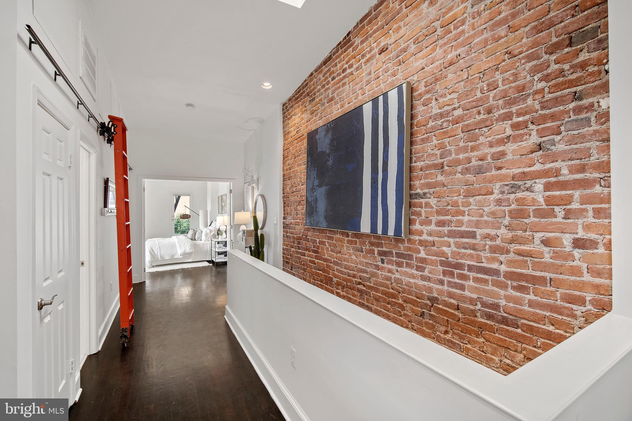 2015 Columbia Road Northwest, Unit 8 Washington, DC 20009 - Photo 3 of 27 Gallery Image 3