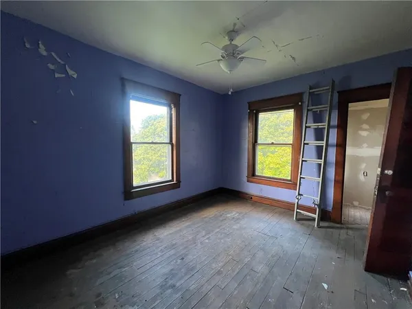$57,500 | 1031 East Washington Street, New Castle, PA 16101