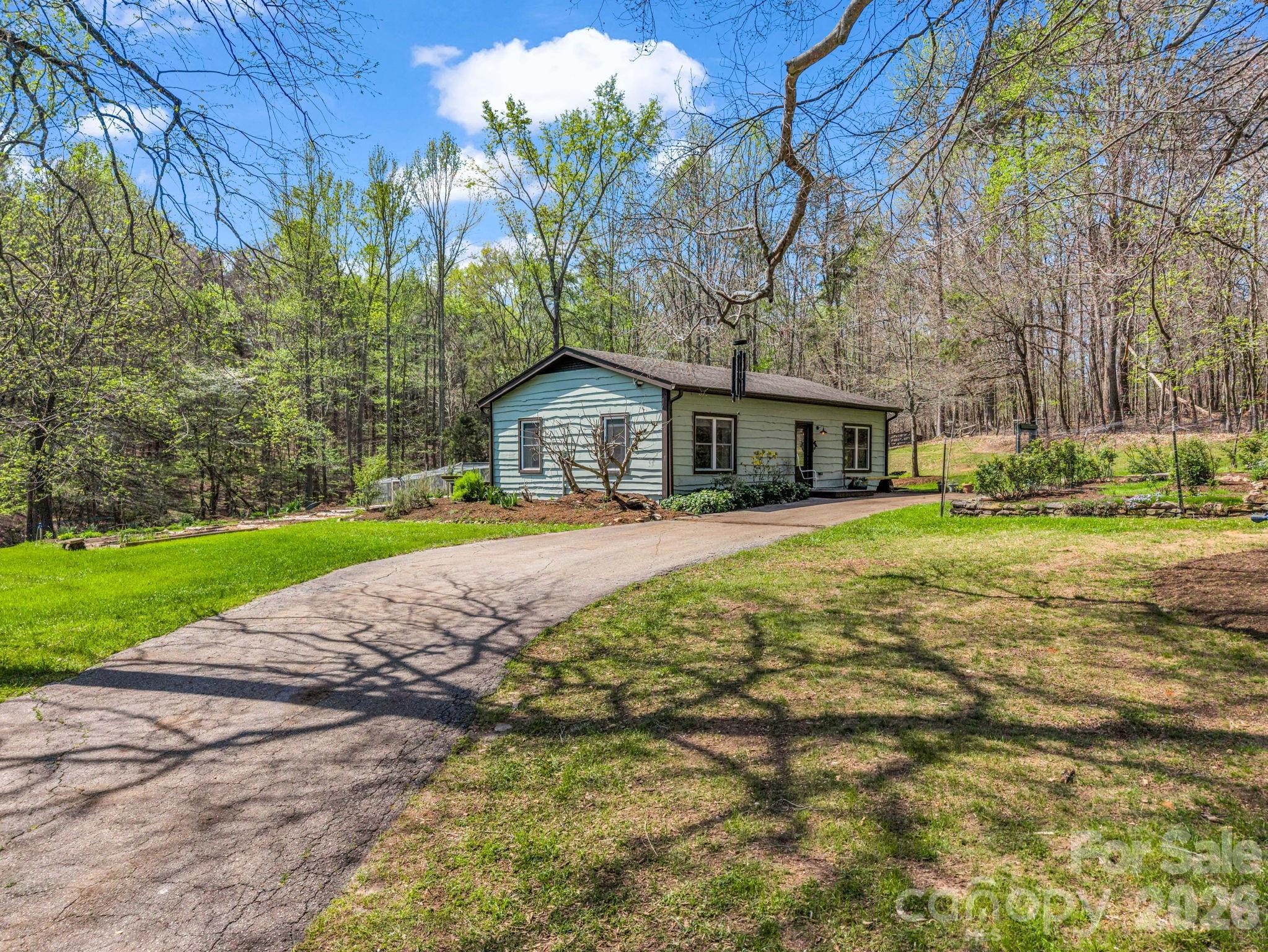 1941 Landrum Road Columbus, NC 28722 - Photo 31 of 48