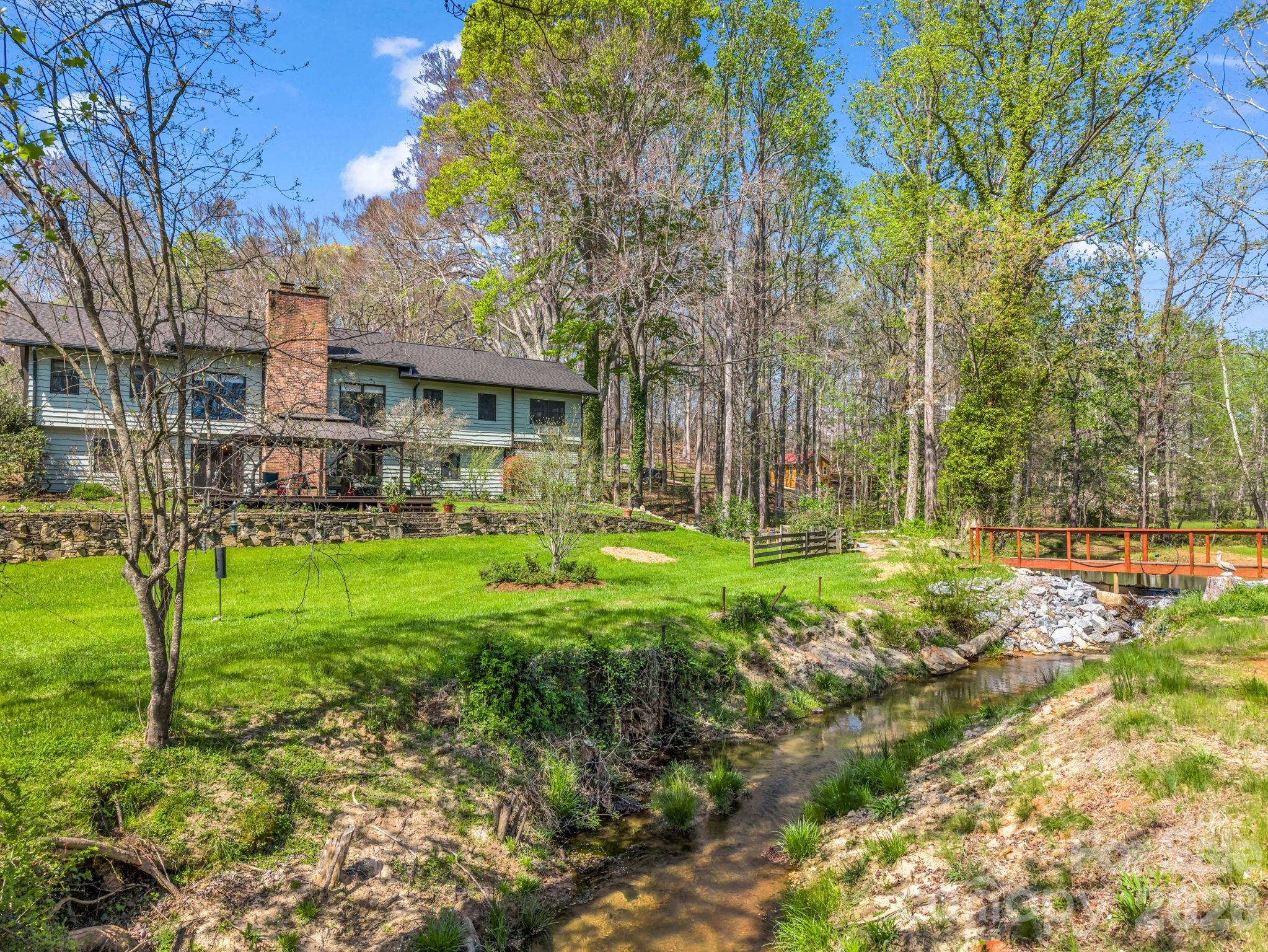 1941 Landrum Road Columbus, NC 28722 - Photo 4 of 48