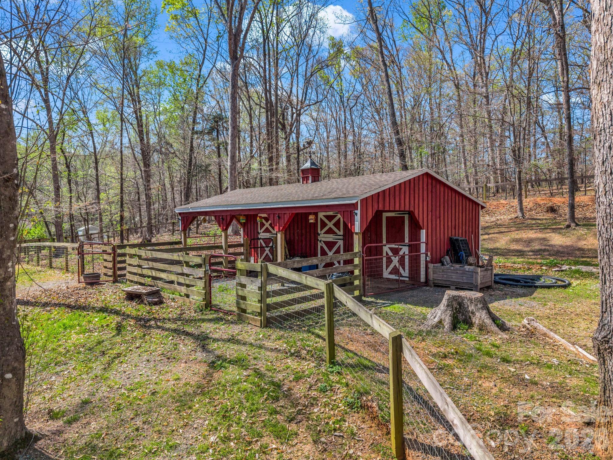 1941 Landrum Road Columbus, NC 28722 - Photo 46 of 48