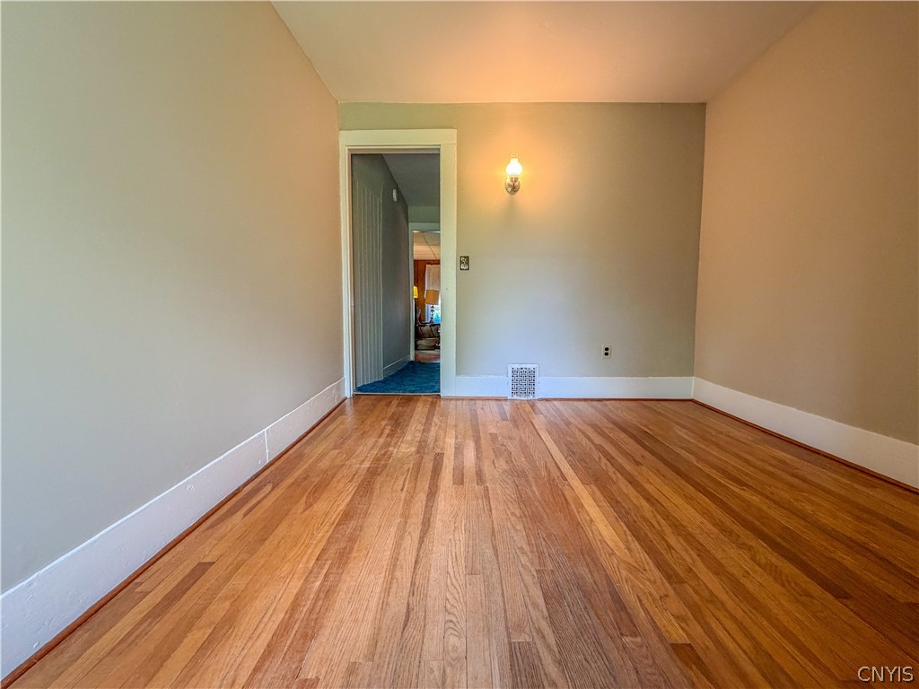 250 State Street Auburn, NY 13021 - Photo 13 of 31