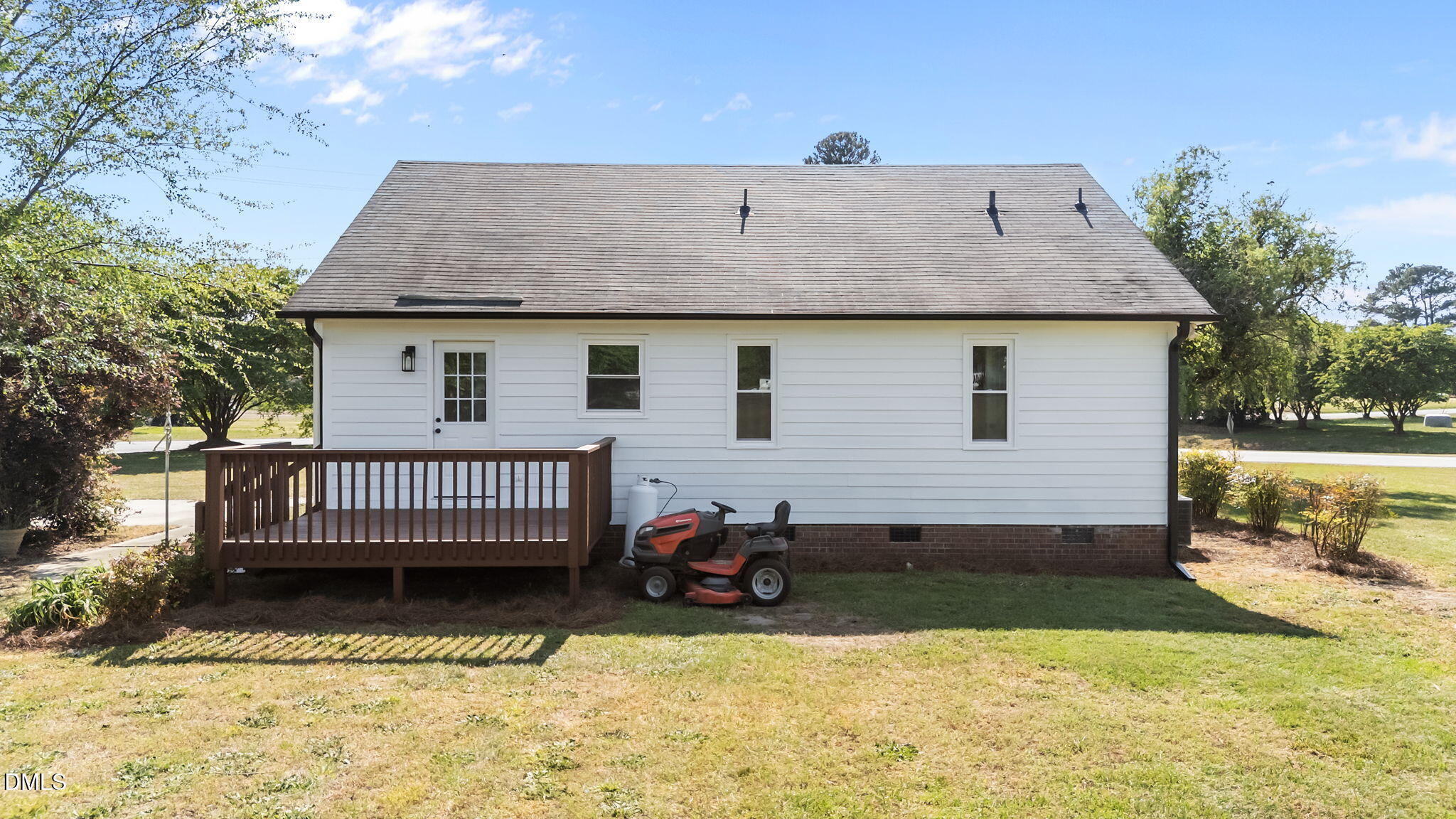 370 Sanders Road Benson, NC 27504 - Photo 25 of 32