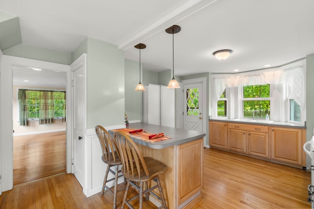 116 Killam Hill Road Boxford, MA 01921 - Photo 7 of 37