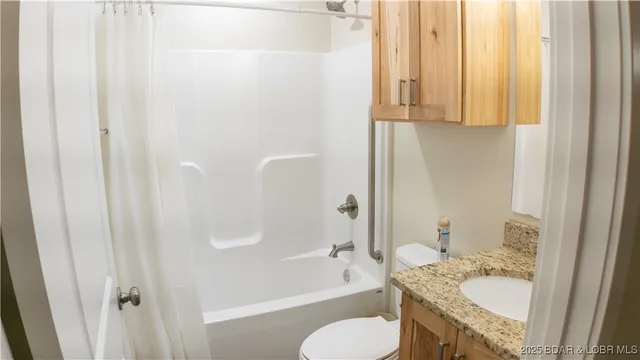 $367,500 | 30943 Scorpion Lane, Warsaw, MO 65355