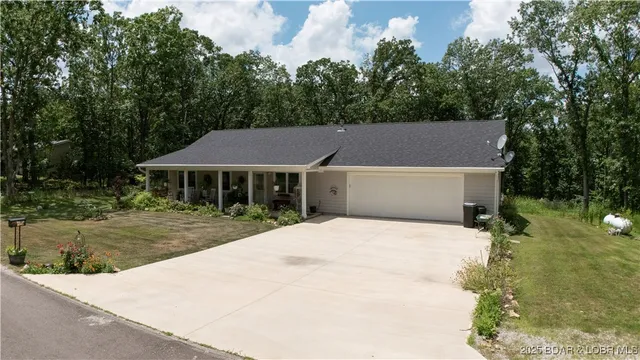 $367,500 | 30943 Scorpion Lane, Warsaw, MO 65355