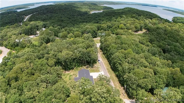 $367,500 | 30943 Scorpion Lane, Warsaw, MO 65355