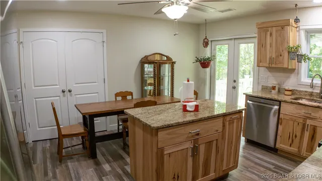 $367,500 | 30943 Scorpion Lane, Warsaw, MO 65355