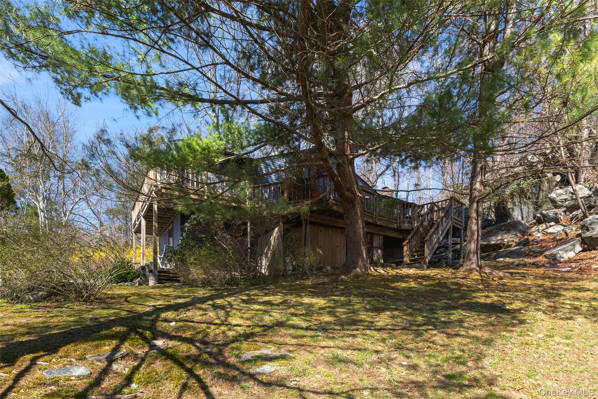 6 Tennis Court Road Mahopac, NY 10541 - Photo 8 of 47