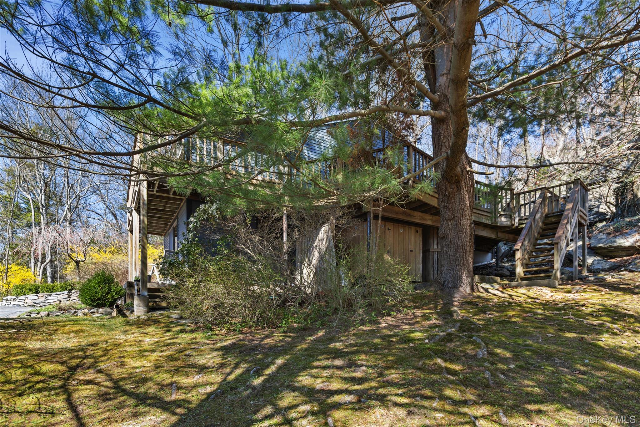 6 Tennis Court Road Mahopac, NY 10541 - Photo 9 of 47