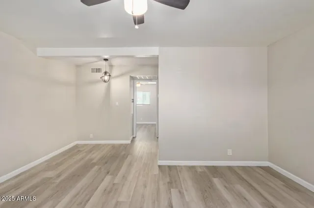 $945 | 3406 East Pinchot Avenue, Unit 12, Phoenix, AZ 85018