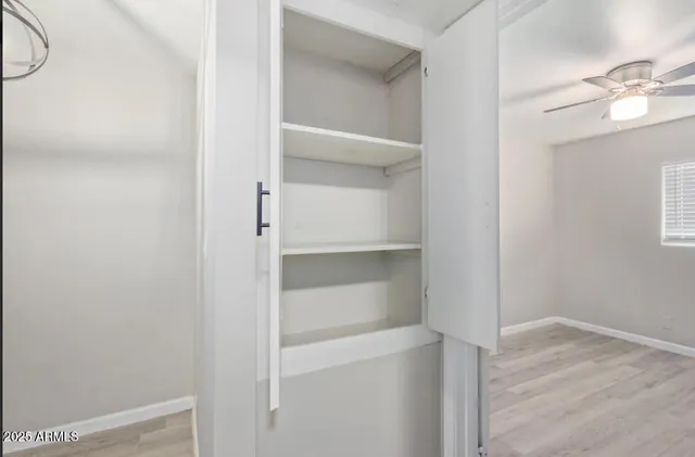 $945 | 3406 East Pinchot Avenue, Unit 12, Phoenix, AZ 85018