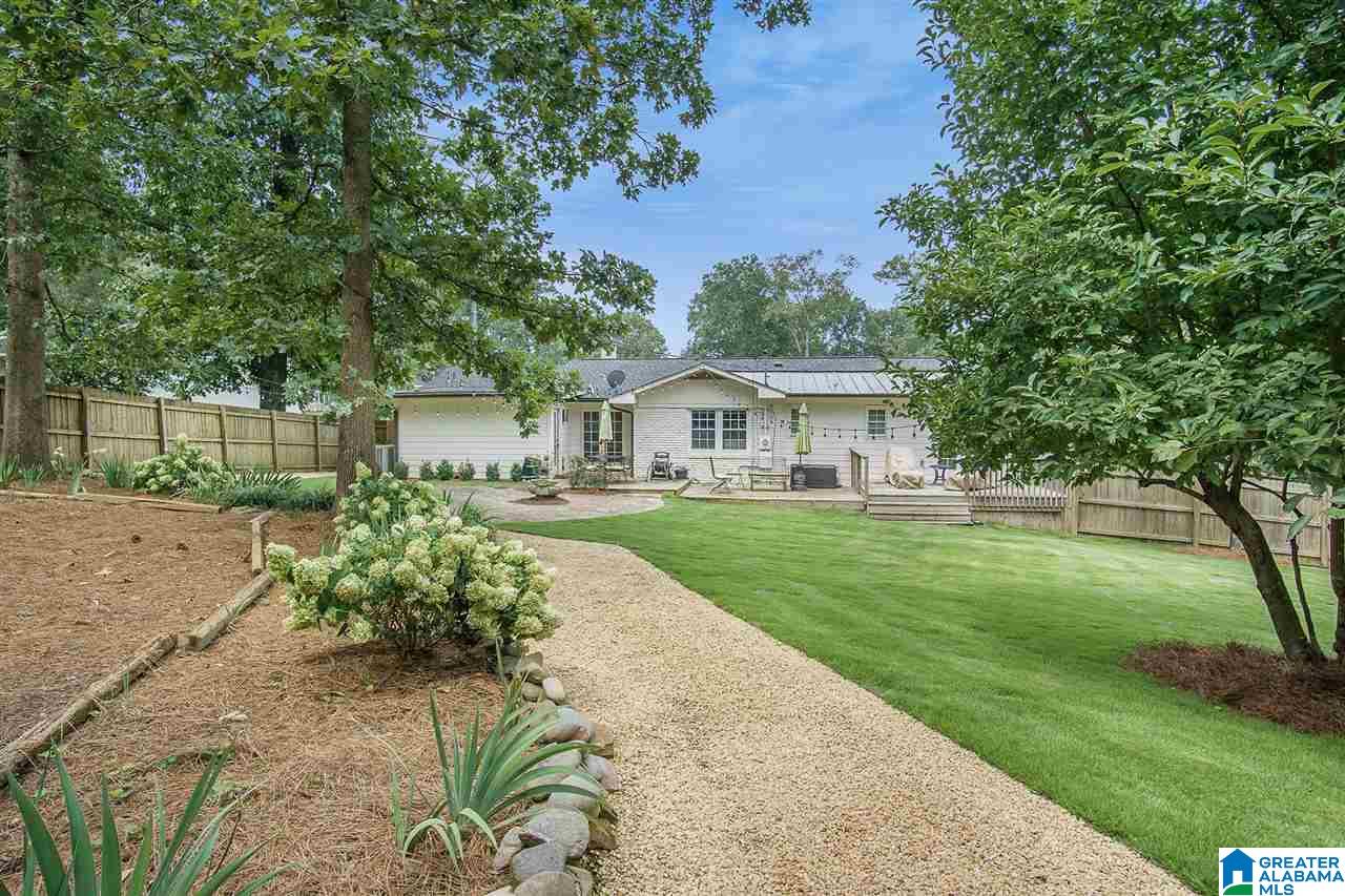 3164 Dolly Ridge Drive Birmingham, AL 35243 - Photo 32 of 44