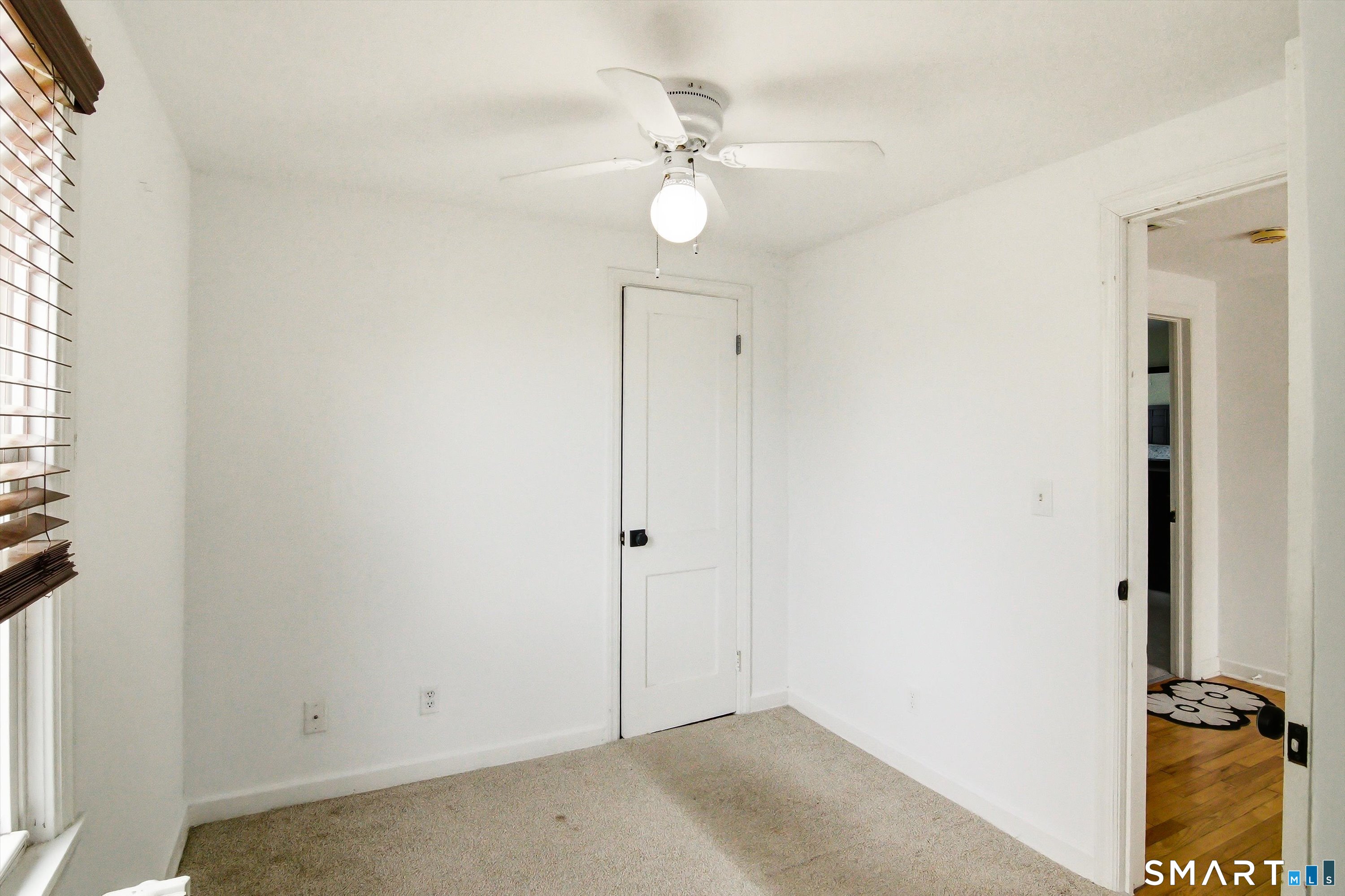 506 Lighthouse Road New Haven, CT 06512 - Photo 35 of 40
