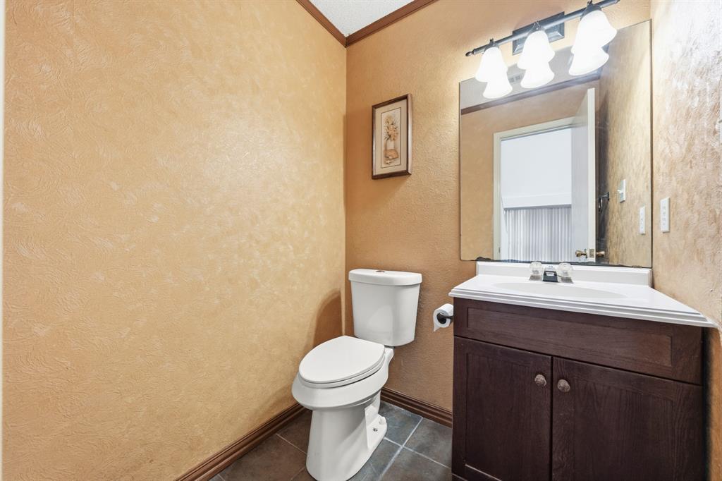 1111 Springhill Street Bellmead, TX 76705 - Photo 25 of 40 Gallery Image 25