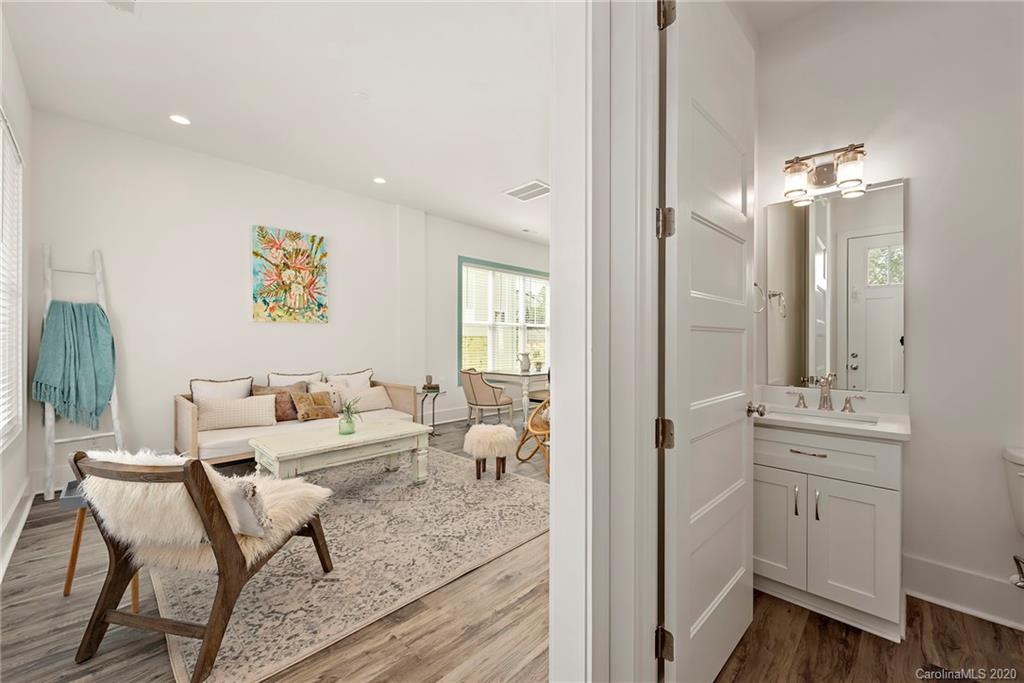 1505 Walton Road Charlotte, NC 28208 - Photo 9 of 18 Gallery Image 9
