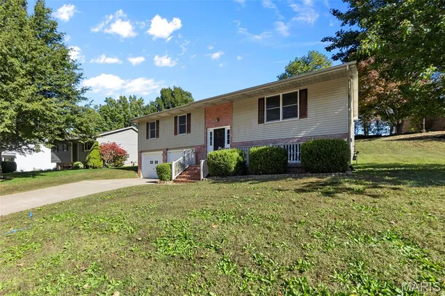 $244,900 | 2526 Old Cape Road, Jackson, MO 63755