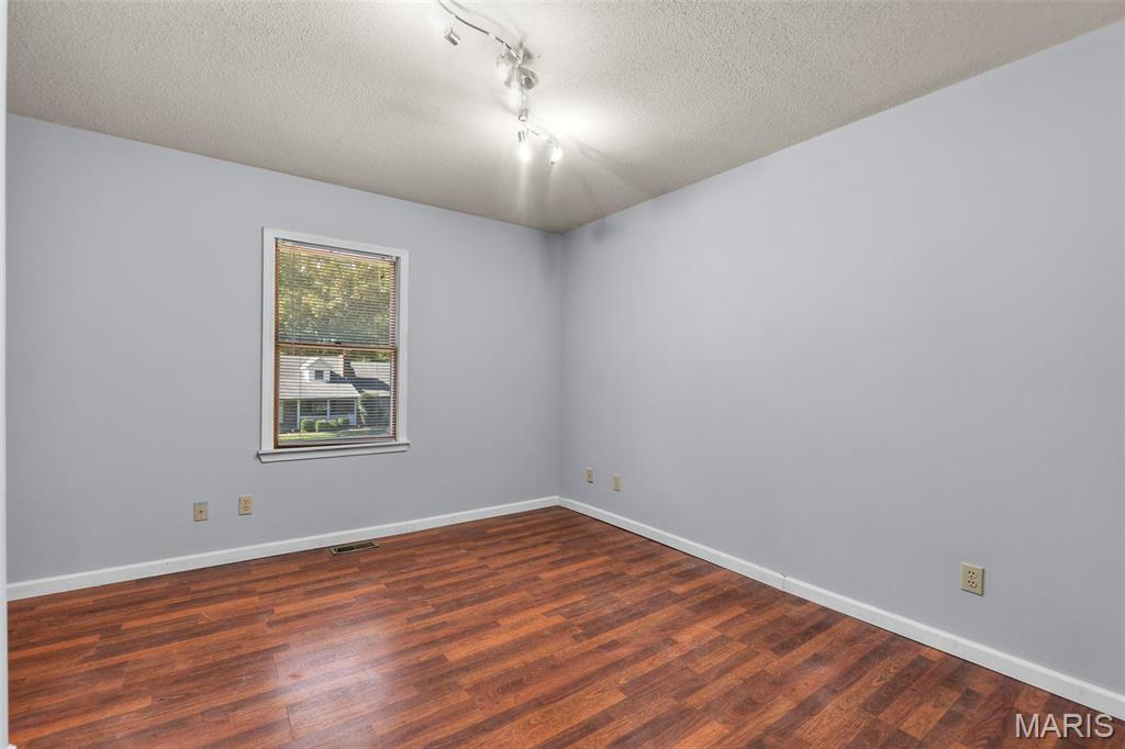 2526 Old Cape Road Jackson, MO 63755 - Photo 18 of 29