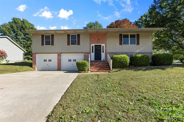 $244,900 | 2526 Old Cape Road, Jackson, MO 63755