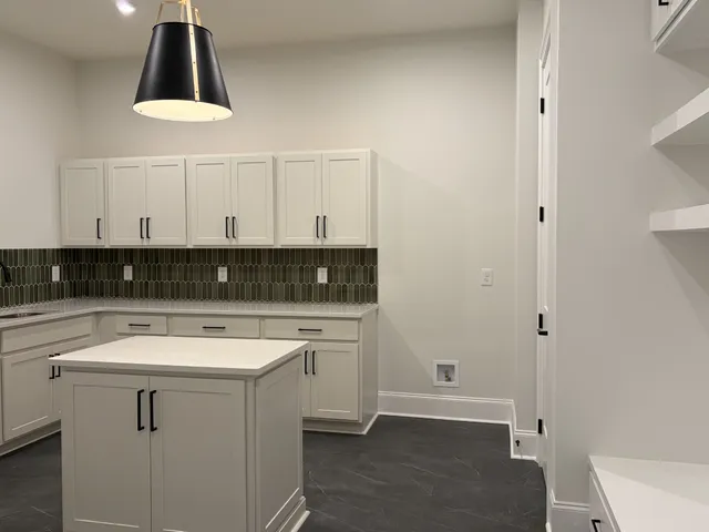 $2,449,900 | 6804 Fleetwood Drive, Nashville, TN 37209