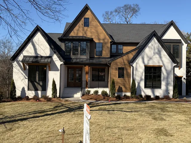 $2,449,900 | 6804 Fleetwood Drive, Nashville, TN 37209