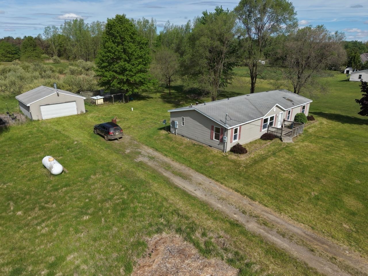 8602 South Fordney Road St. Charles, MI 48655 - Photo 4 of 26 Gallery Image 4