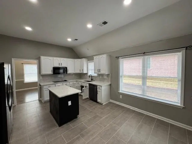 $2,200 | 6353 Thistle Point, Bartlett, TN 38135