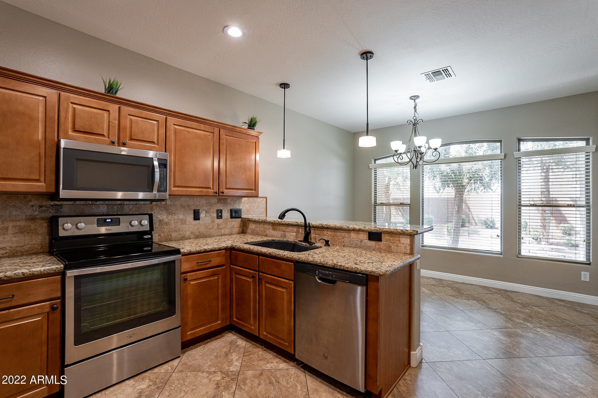 2600 East Springfield Place, Unit 89 Chandler, AZ 85286 - Photo 11 of 40 Springfield-16