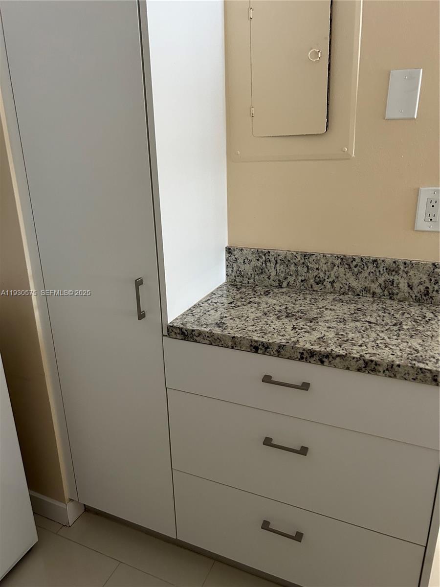 7910 North Colony Circle, Unit 209 Tamarac, FL 33321 - Photo 17 of 19 a view of kitchen sink