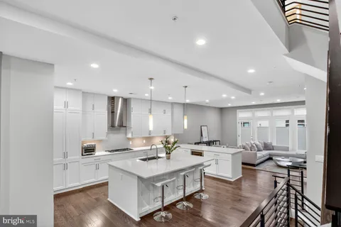 $1,498,000 | 432 Barlow Place, Bethesda, MD 20814