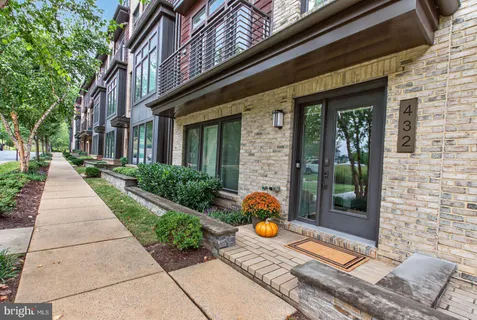 $1,498,000 | 432 Barlow Place, Bethesda, MD 20814