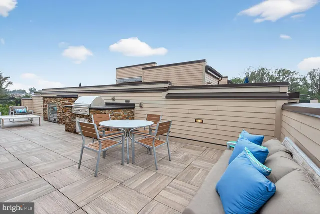 $1,498,000 | 432 Barlow Place, Bethesda, MD 20814